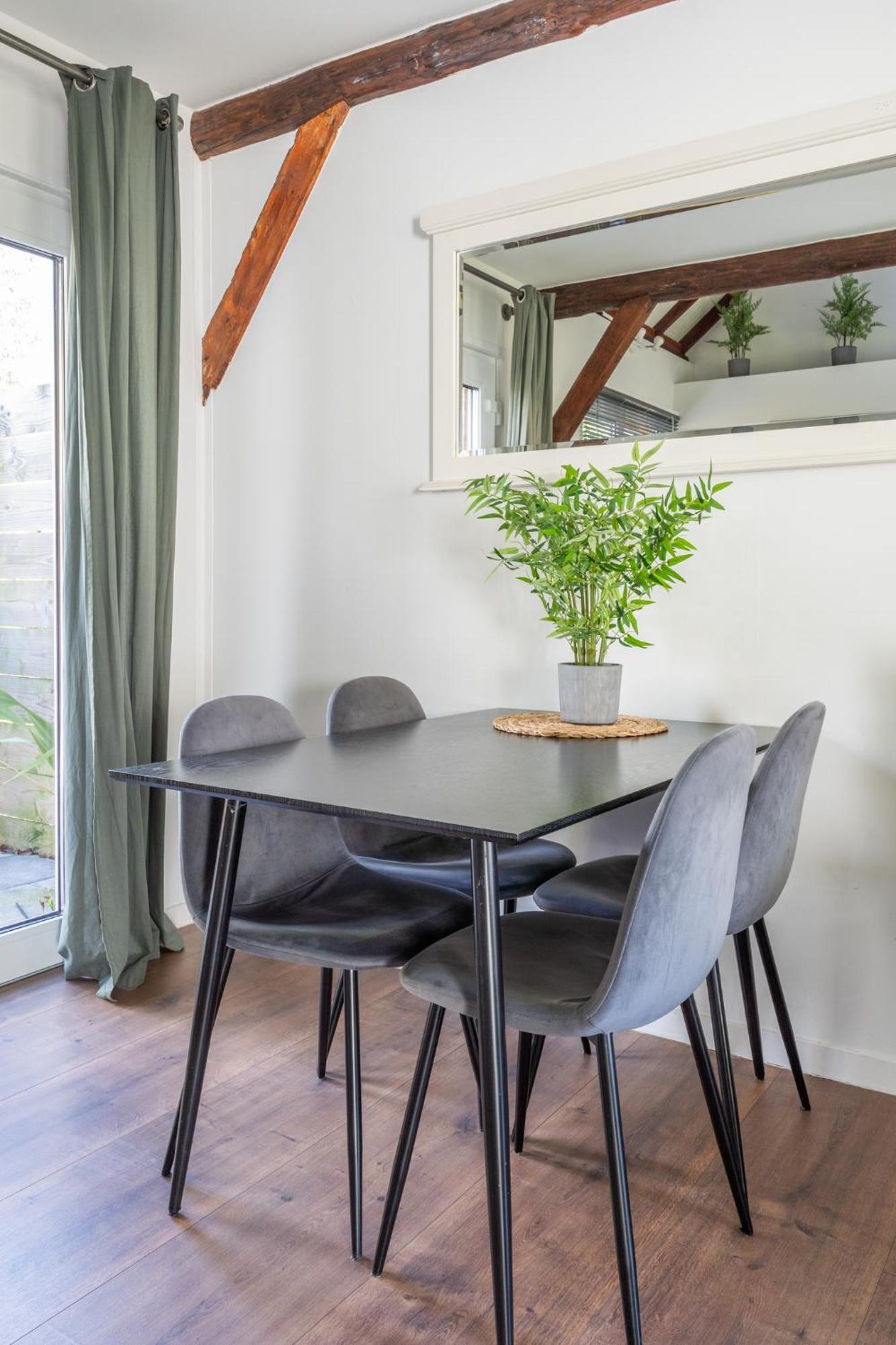 Gezellig Vakantiehuis In Wolphaartsdijk Bij Het Veerse Meer Ngoại thất bức ảnh